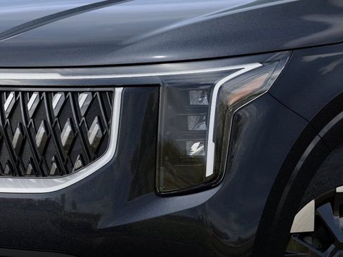 New 2027 Kia Carnival EX FWD image 10
