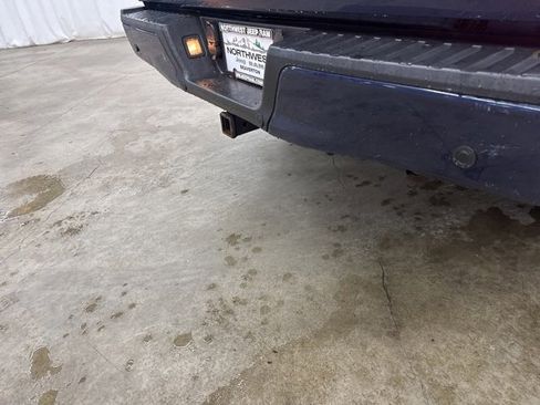 Used 2015 Ford F150 Platinum w/ Equipment Group 701A Luxury image 25