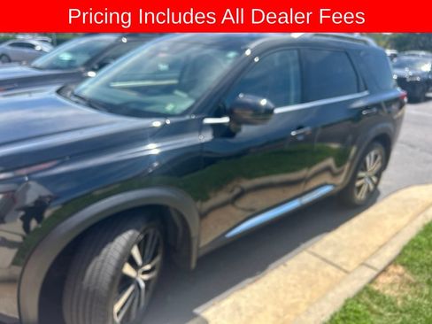 Used 2024 Nissan Pathfinder Platinum AWD/4WD image 1