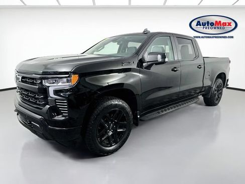 Used 2024 Chevrolet Silverado 1500 RST AWD/4WD image 5