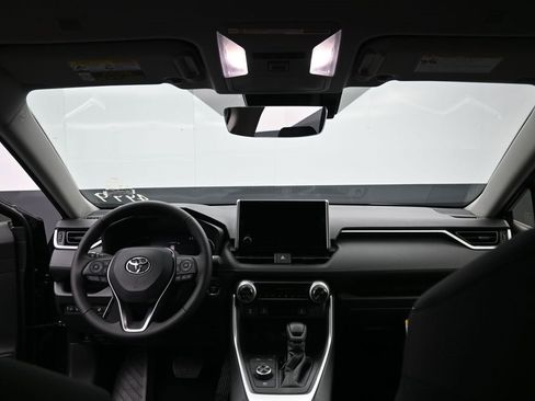 New 2025 Toyota RAV4 XLE image 10