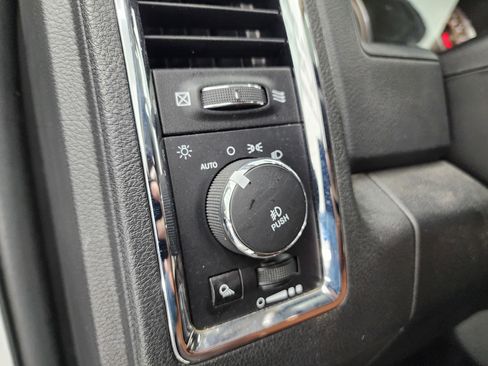 Used 2017 RAM 2500 Longhorn w/ Convenience Group image 40