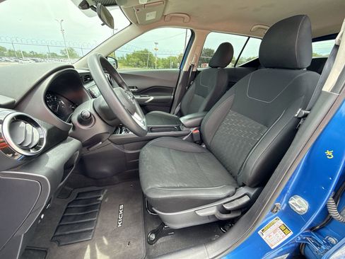 Used 2024 Nissan Kicks SV FWD image 13