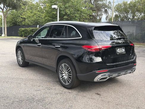 Certified 2025 Mercedes-Benz GLC 300 image 5
