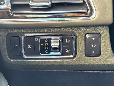 Used 2022 Lincoln Navigator L Black Label image 24