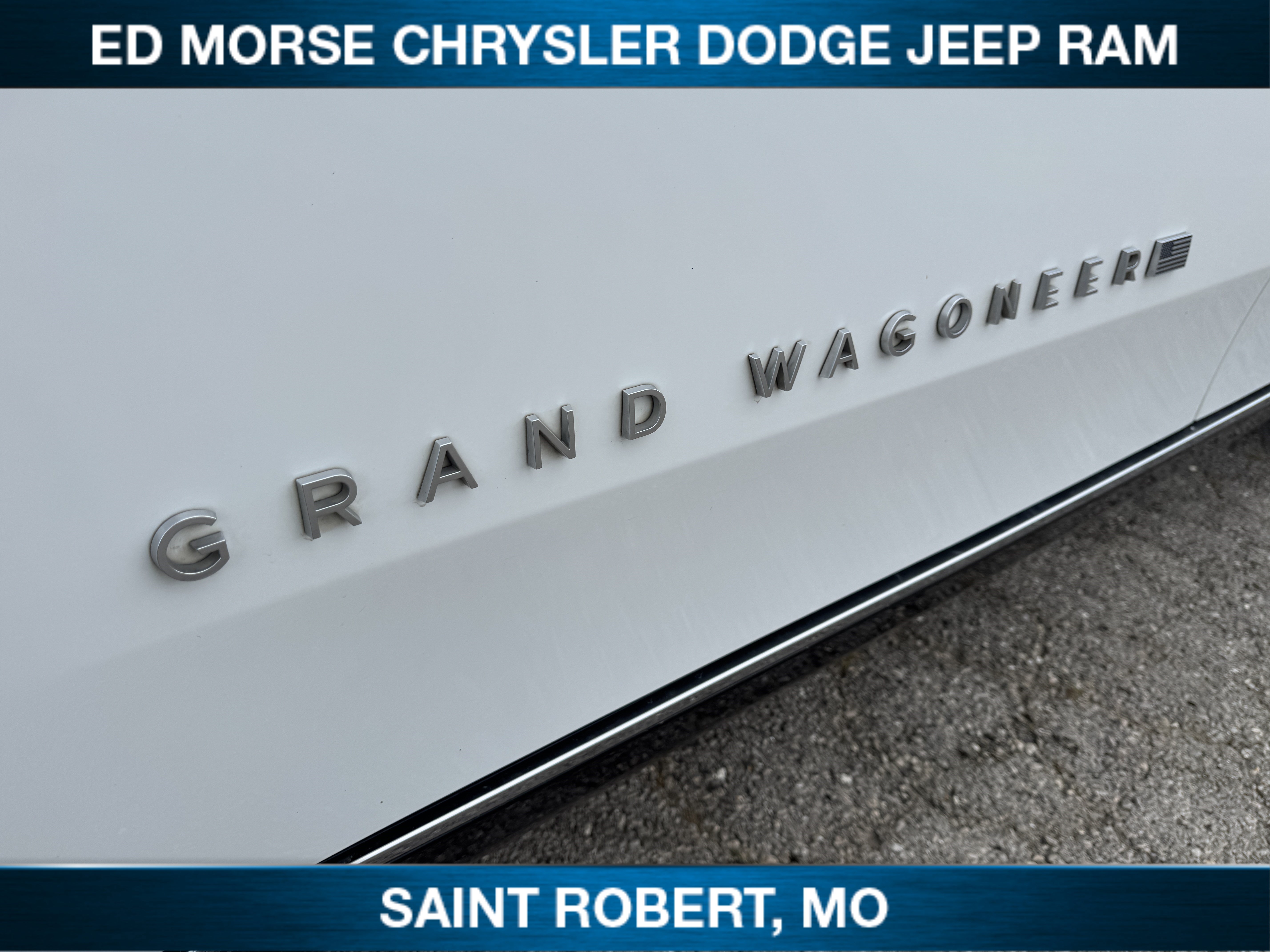 Used 2023 Jeep Grand Wagoneer L Series II AWD/4WD image 10