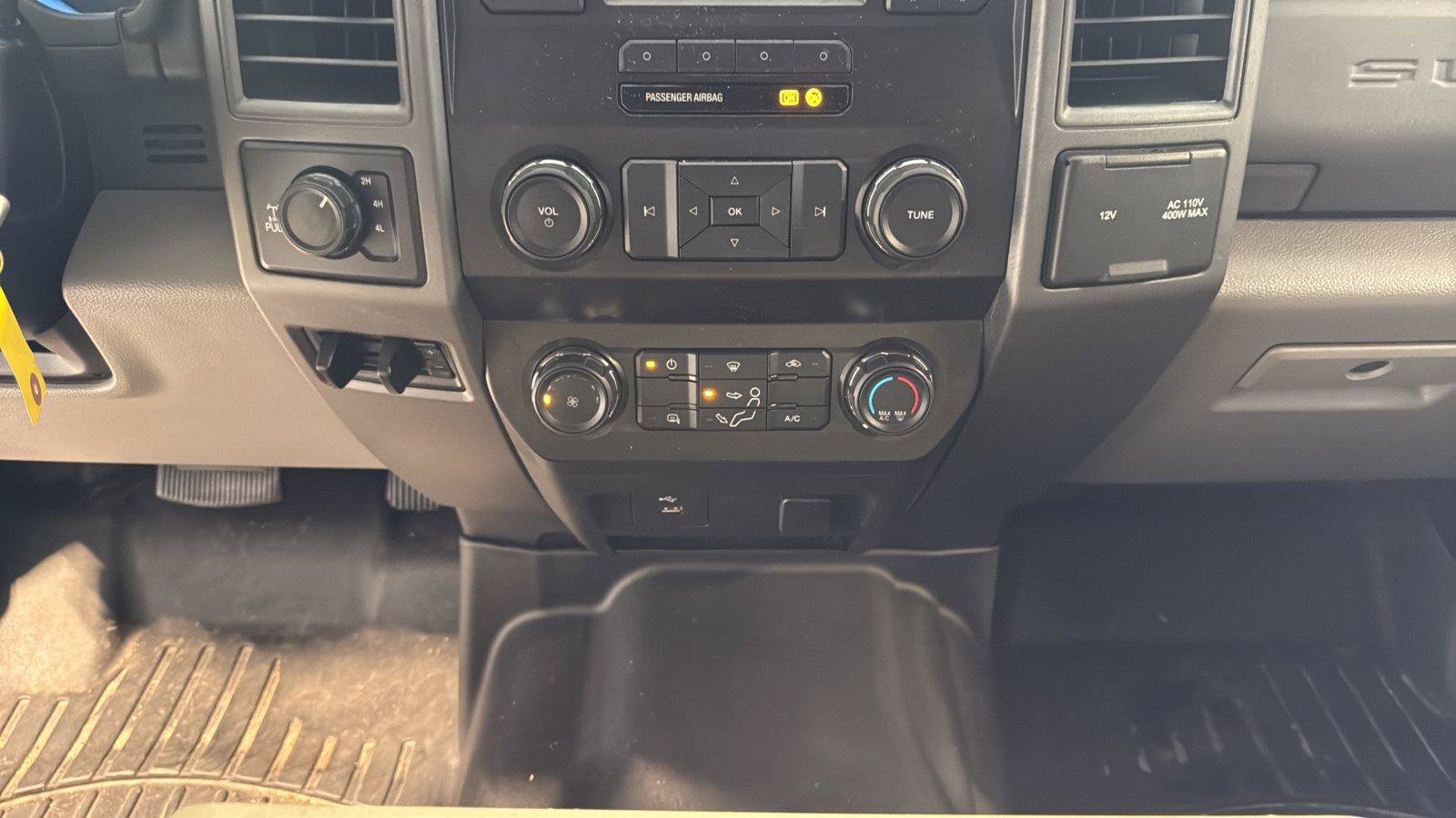 Used 2019 Ford F250 XL w/ STX Appearance Package AWD/4WD image 25