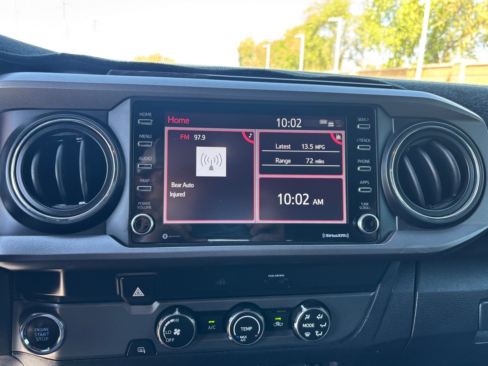 Used 2020 Toyota Tacoma TRD Sport w/ Technology Package RWD image 14