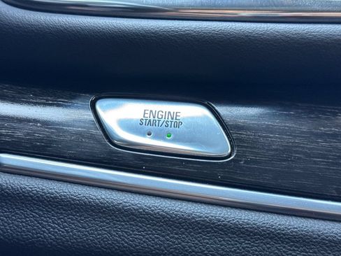 Used 2021 Buick Enclave Avenir w/ Avenir Technology Package FWD image 25