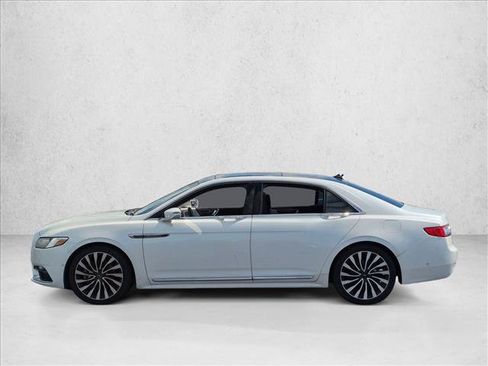 Used 2018 Lincoln Continental Black Label FWD image 8