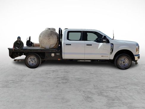 Used 2025 Ford F250 XL w/ XL Chrome Package image 12