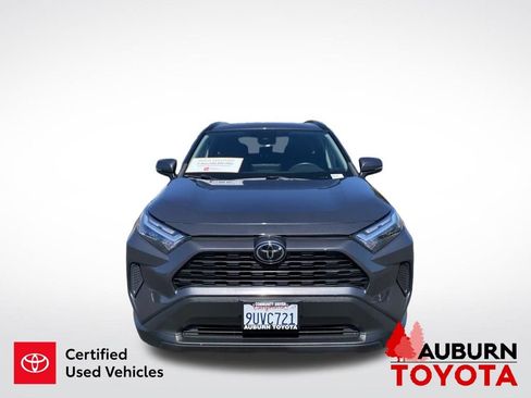 Certified 2022 Toyota RAV4 XLE w/ Convenience Package AWD/4WD image 3