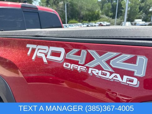 Used 2020 Toyota Tacoma TRD Off-Road w/ Technology Package AWD/4WD image 10