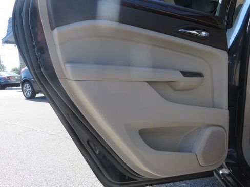 Used 2015 Cadillac SRX Luxury w/ Driver Awareness Package AWD/4WD image 14