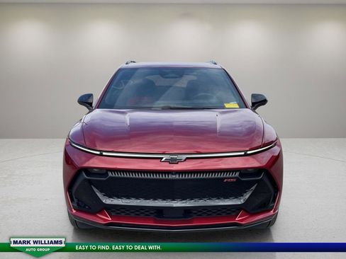 Used 2025 Chevrolet Equinox EV RS image 2