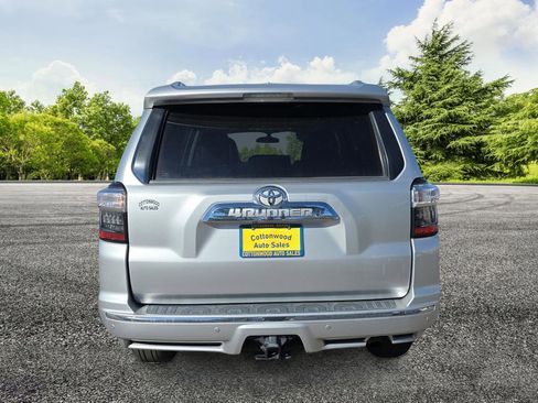 Used 2014 Toyota 4Runner Limited image 6