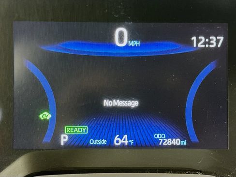 Used 2020 Toyota Corolla LE FWD image 18