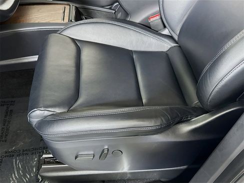 Used 2021 Tesla Model X Long Range image 18