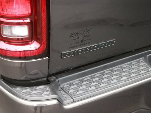 Used 2025 RAM 2500 Big Horn AWD/4WD image 7