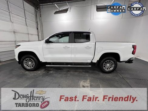 Used 2024 Chevrolet Colorado LT w/ LT Convenience Package II image 5