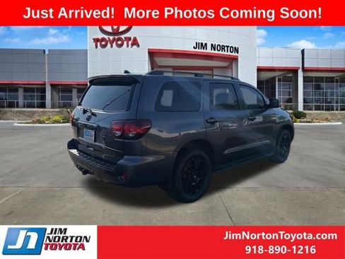 Used 2021 Toyota Sequoia TRD Sport w/ TRD Sport Premium Package image 6