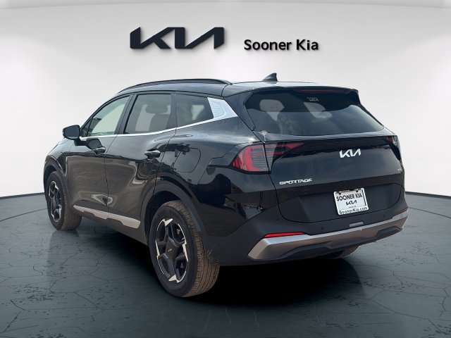 Used 2026 Kia Sportage EX w/ EX Panorama Roof Package AWD/4WD image 4