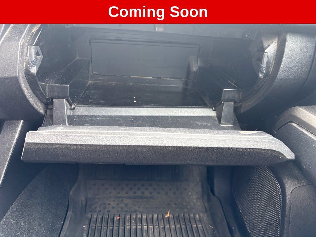 Used 2021 Toyota Tacoma TRD Off-Road w/ Technology Package AWD/4WD image 30