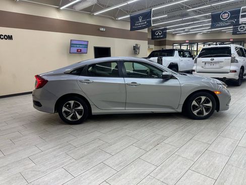 Used 2019 Honda Civic LX image 4