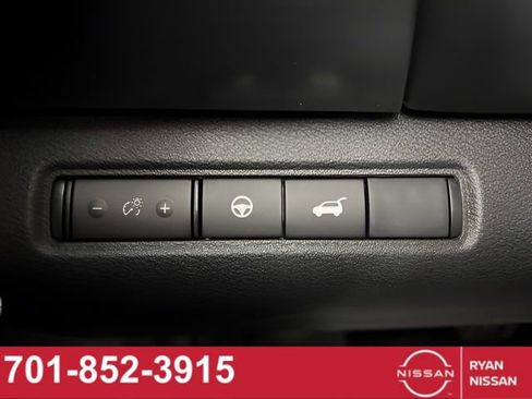 New 2025 Nissan Pathfinder Rock Creek image 18