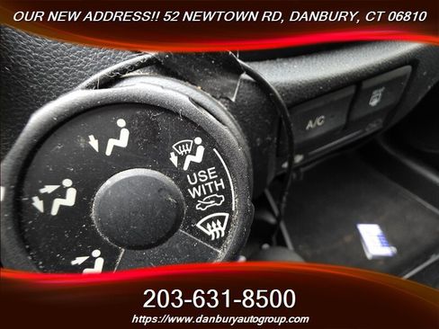 Used 2013 Honda Fit Sport image 11