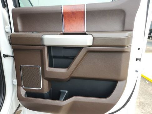 Used 2019 Ford F250 King Ranch w/ Chrome Package AWD/4WD image 18