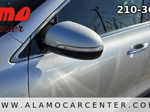 Used 2019 Kia Sorento LX V6 AWD image 9