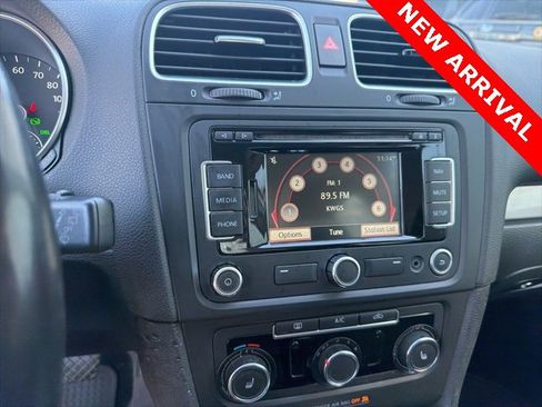 Used 2013 Volkswagen Golf TDI image 12