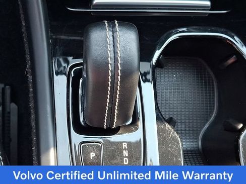Used 2021 Volvo XC40 T5 R-Design w/ Advanced Package AWD/4WD image 16