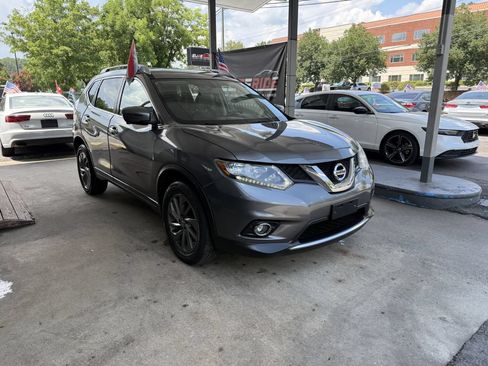Used 2016 Nissan Rogue SL AWD/4WD image 3
