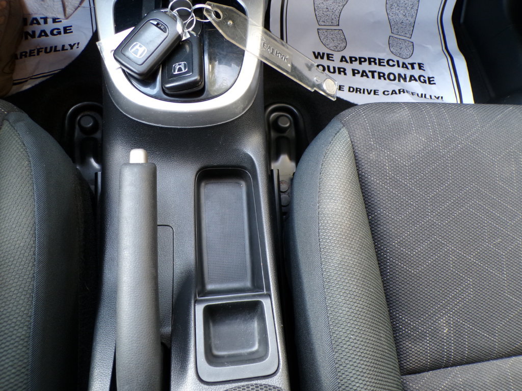 Used 2016 Honda Fit EX image 29