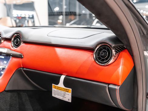 Used 2025 Karma Revero Luxury image 29