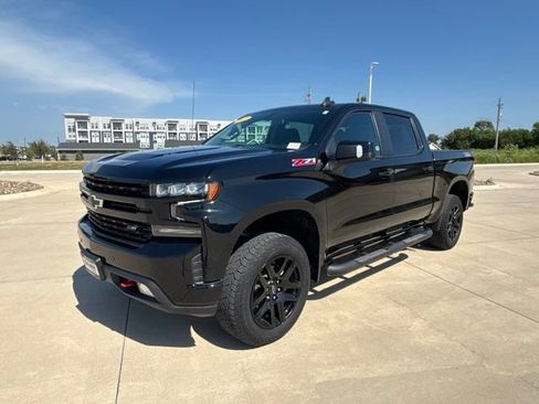 Used 2022 Chevrolet Silverado 1500 LT Trail Boss w/ Safety Package AWD/4WD image 38