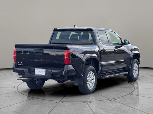 Certified 2025 Toyota Tacoma SR5 AWD/4WD image 6