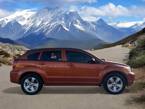 Used 2011 Dodge Caliber Mainstreet image 6