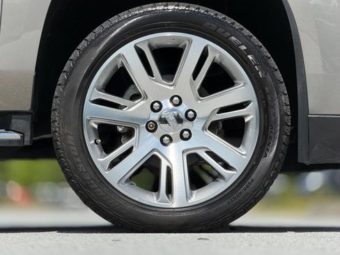 Used 2017 Cadillac Escalade Luxury RWD image 21