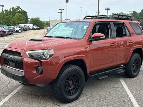 Used 2024 Toyota 4Runner TRD Pro AWD/4WD image 3