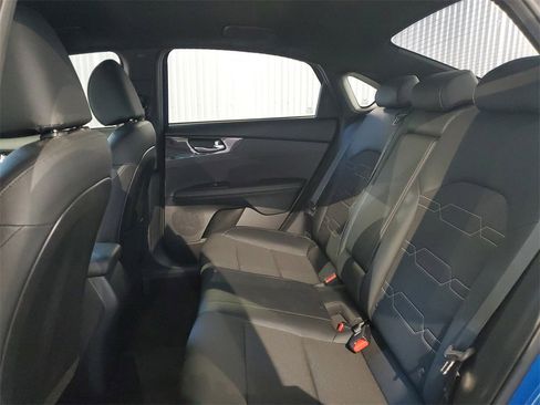 Certified 2023 Kia Forte GT-Line image 12