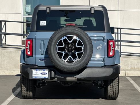 New 2025 Ford Bronco Outer Banks image 4