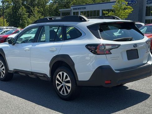 Certified 2024 Subaru Outback AWD/4WD image 6