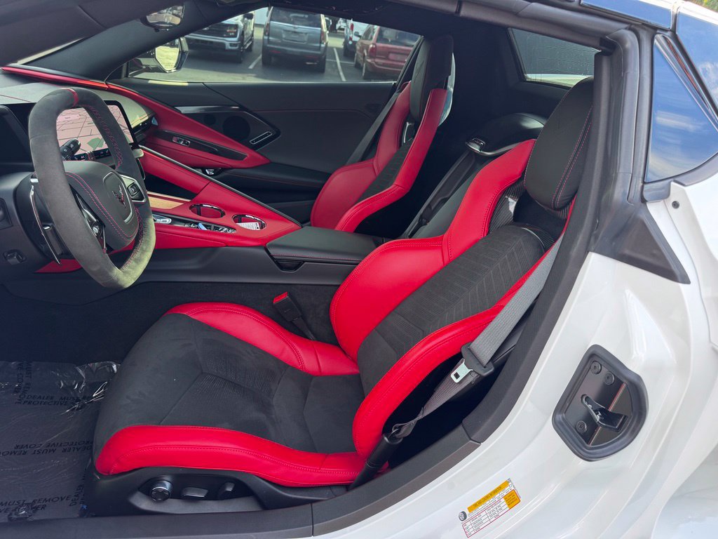 Used 2026 Chevrolet Corvette Stingray Preferred Conv w/ Z51 Performance Package RWD image 23