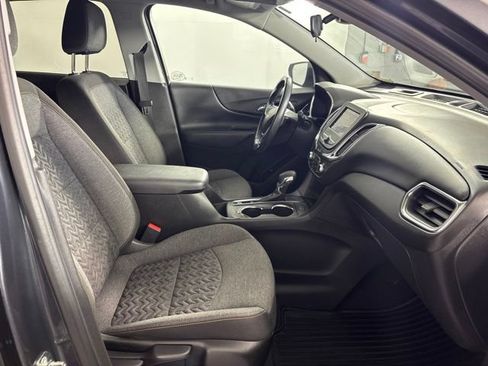 Used 2022 Chevrolet Equinox LT FWD image 27