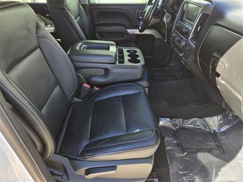 Used 2018 Chevrolet Silverado 1500 LT w/ All Star Edition image 36