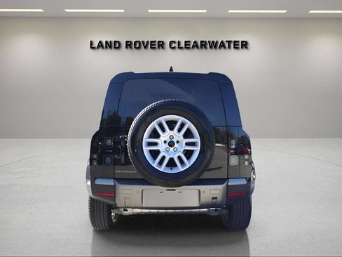 Used 2026 Land Rover Defender 110 S AWD/4WD image 4