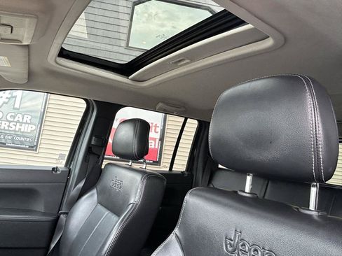 Used 2011 Jeep Liberty Limited Jet AWD/4WD image 18